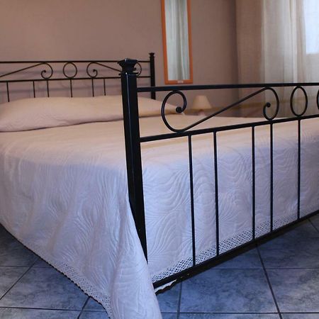 Il Normanno B&B Mileto ภายนอก รูปภาพ
