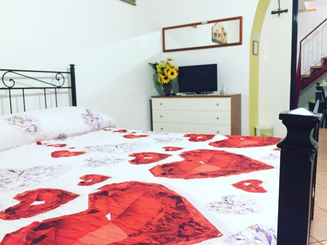 Il Normanno B&B Mileto ภายนอก รูปภาพ