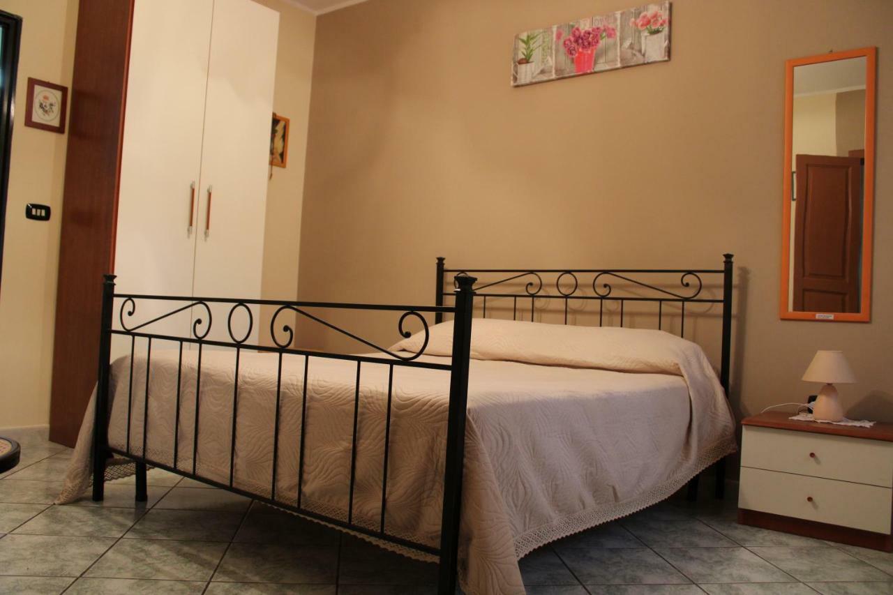Il Normanno B&B Mileto ภายนอก รูปภาพ