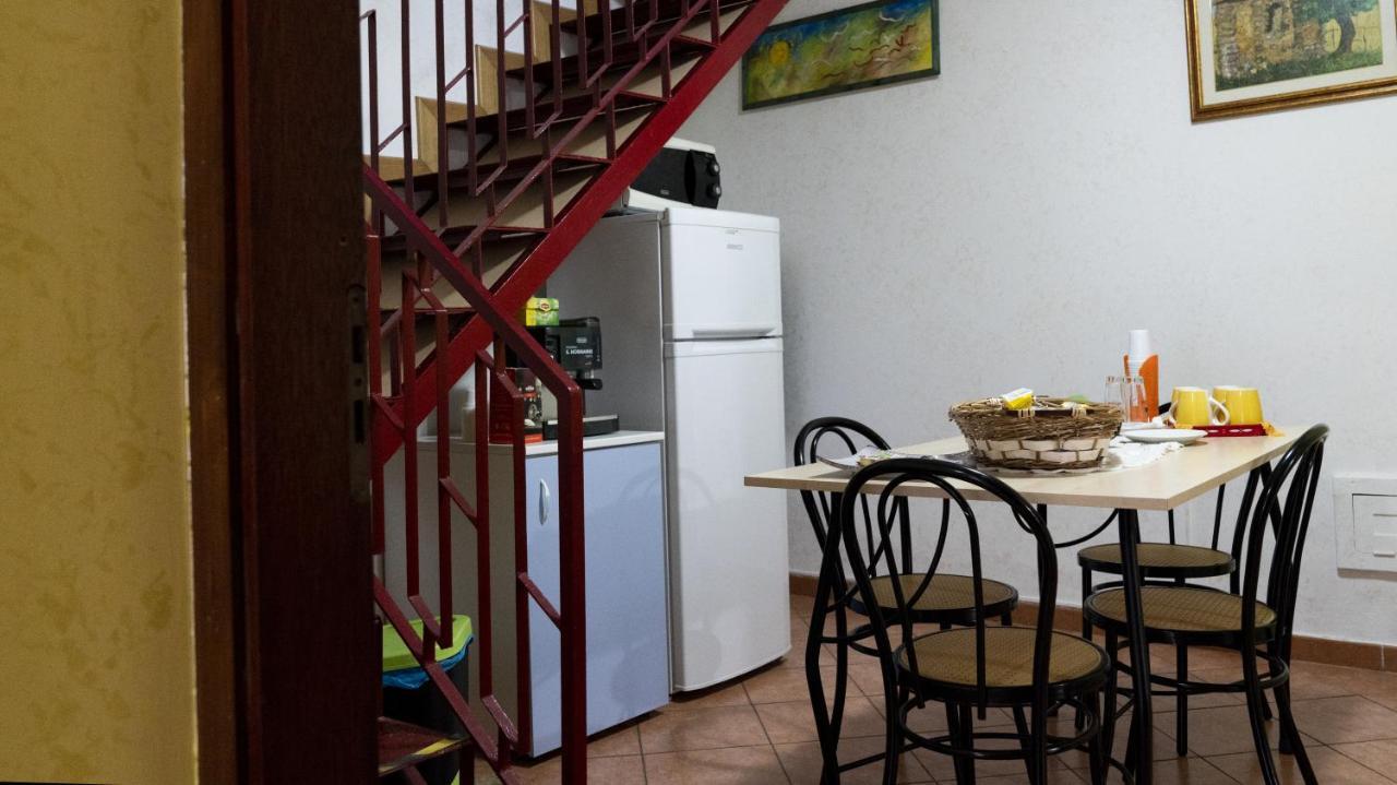 Il Normanno B&B Mileto ภายนอก รูปภาพ